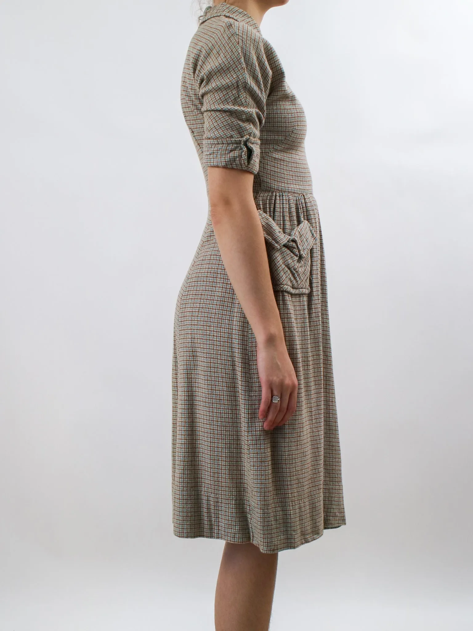 1940s Brown and Blue Plaid Wool Dress with Oversized Pockets