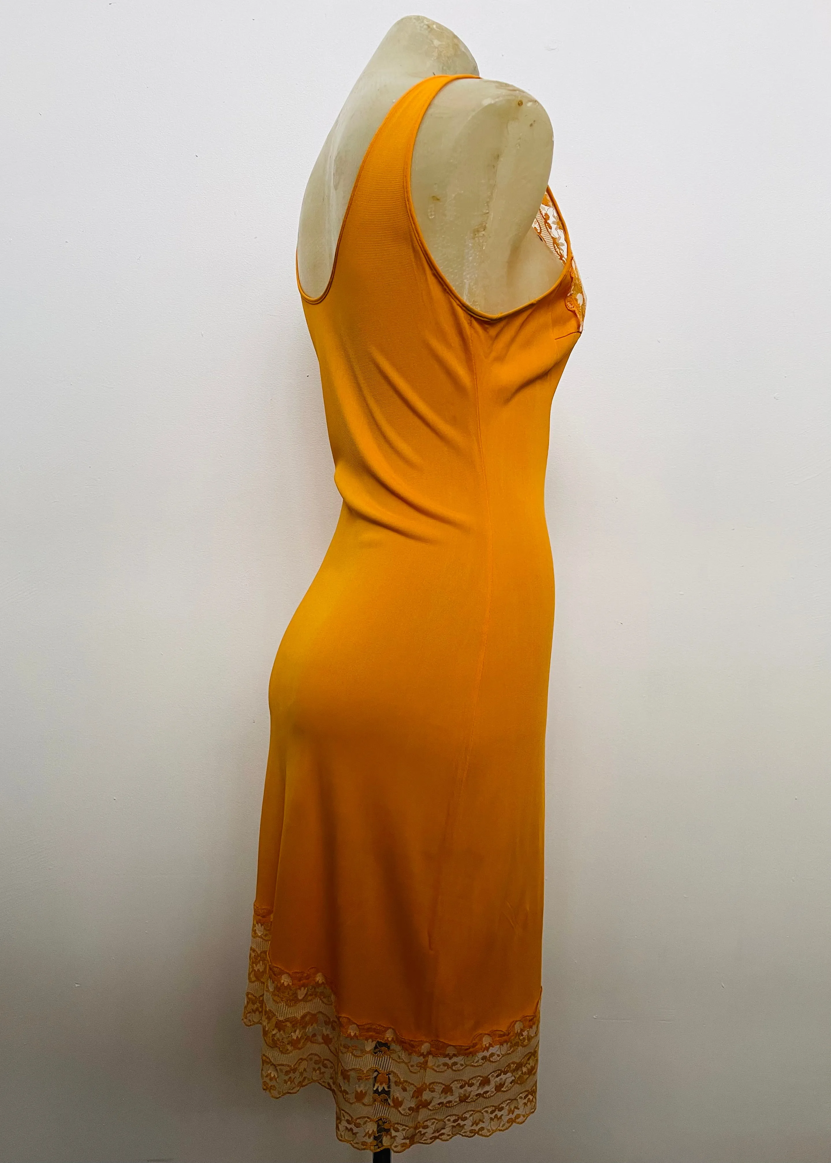 1940s Slip Tulip Motif Lace Chemise