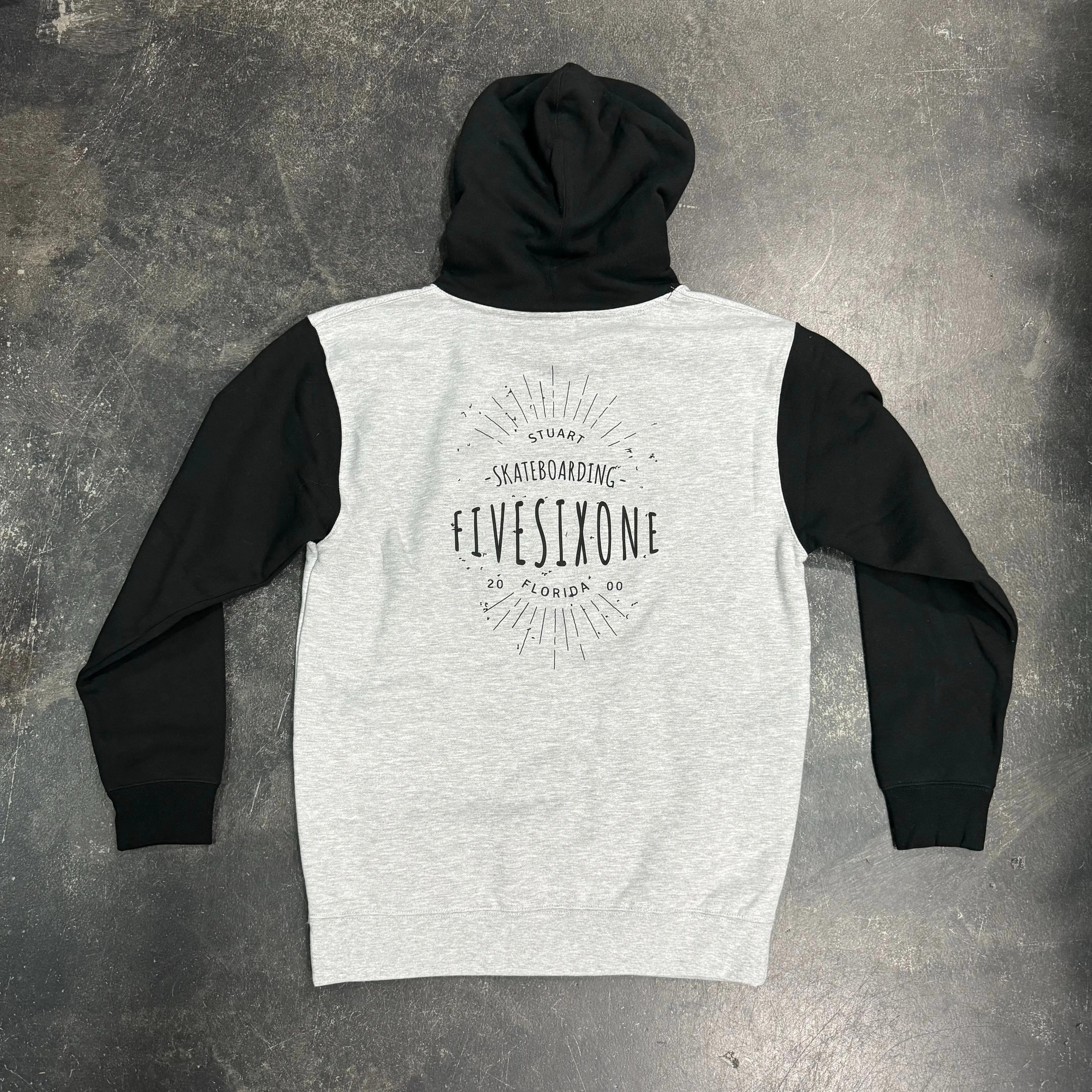 561 Sweatshirt Hoodie Badge Raglan Grey/Black