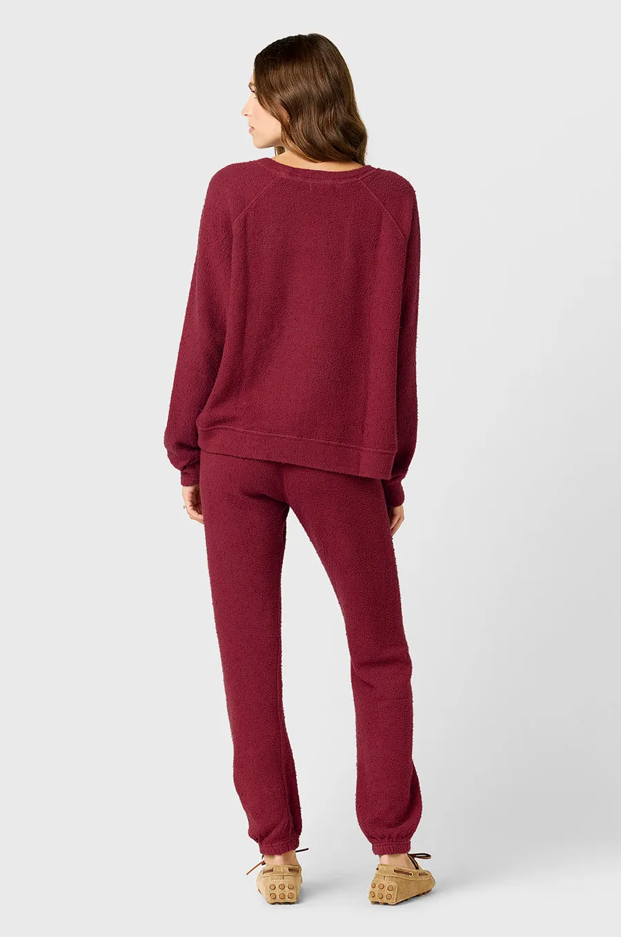 BRENTWOOD SWEATSHIRT IN RUBY BOUCLÉ