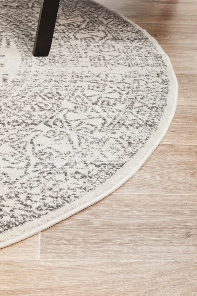Chrome Addison Round Rug (Silver) by Rug Culture