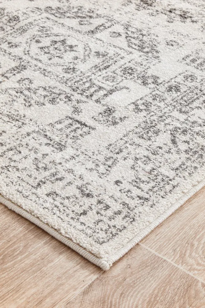 Chrome Addison Runner Rug (Silver) by Rug Culture