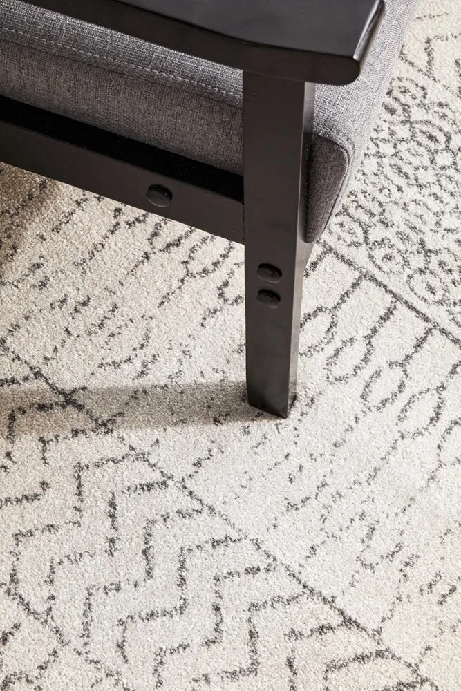Chrome Harper Runner Rug (Silver) by Rug Culture