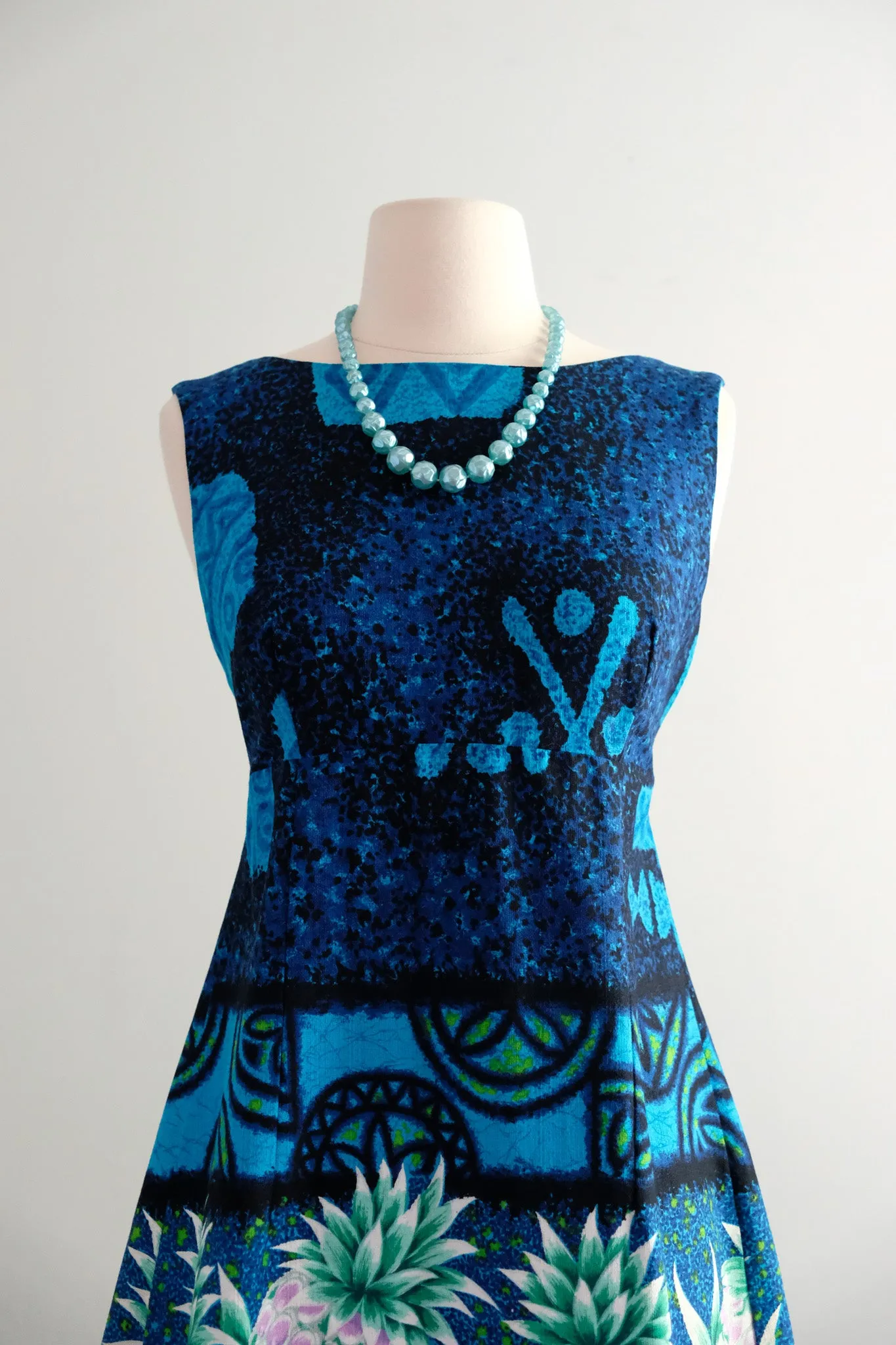 Coolest 1960's Purple Pineapple Blue Hawaiian Dress by Ui-Maikai / Sz M