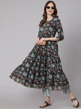 Cotton Calf Length Flared 3/4 Sleeve Round Neck Printed Kurta, Pants