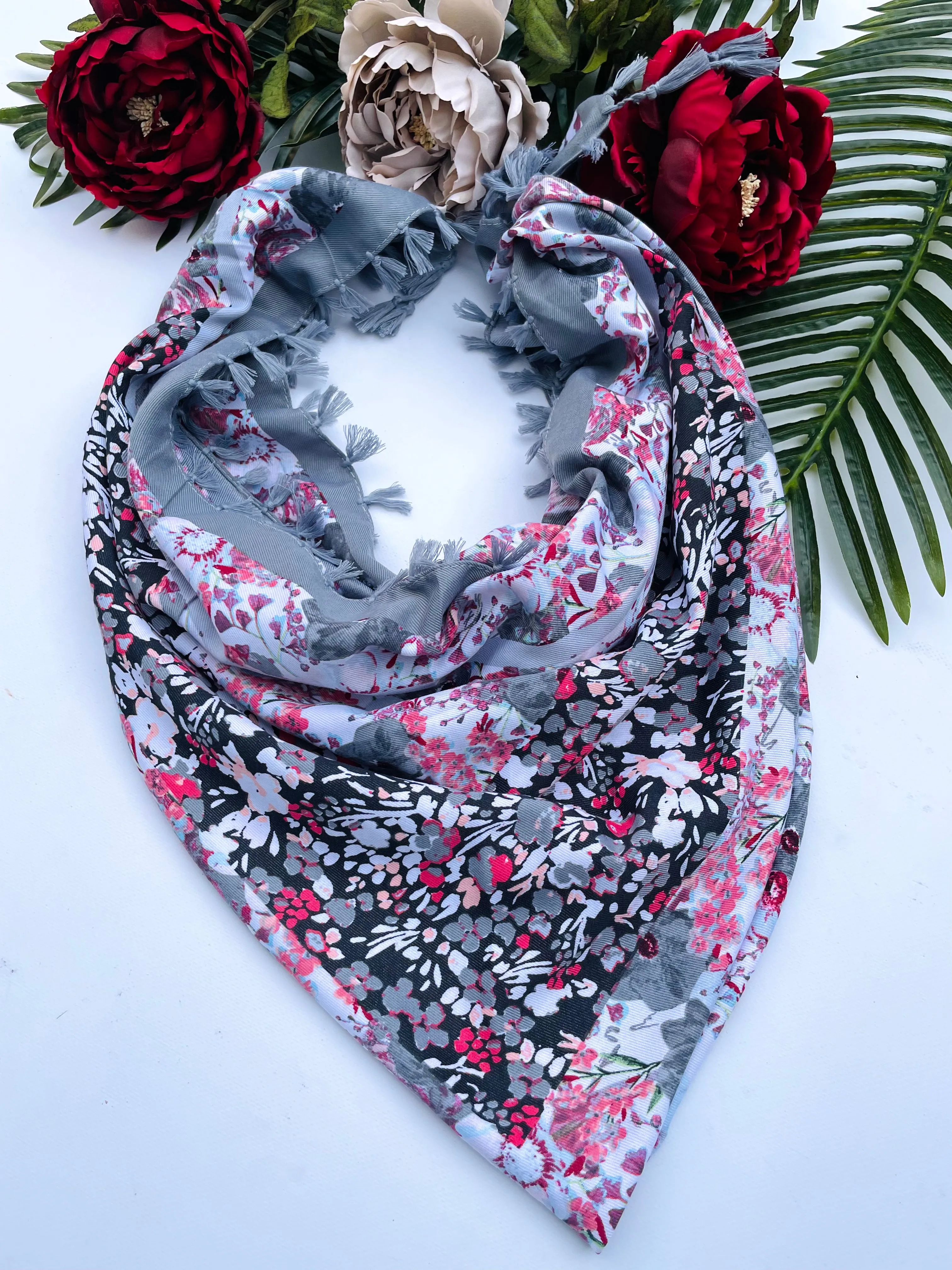 Grey scarf (13)