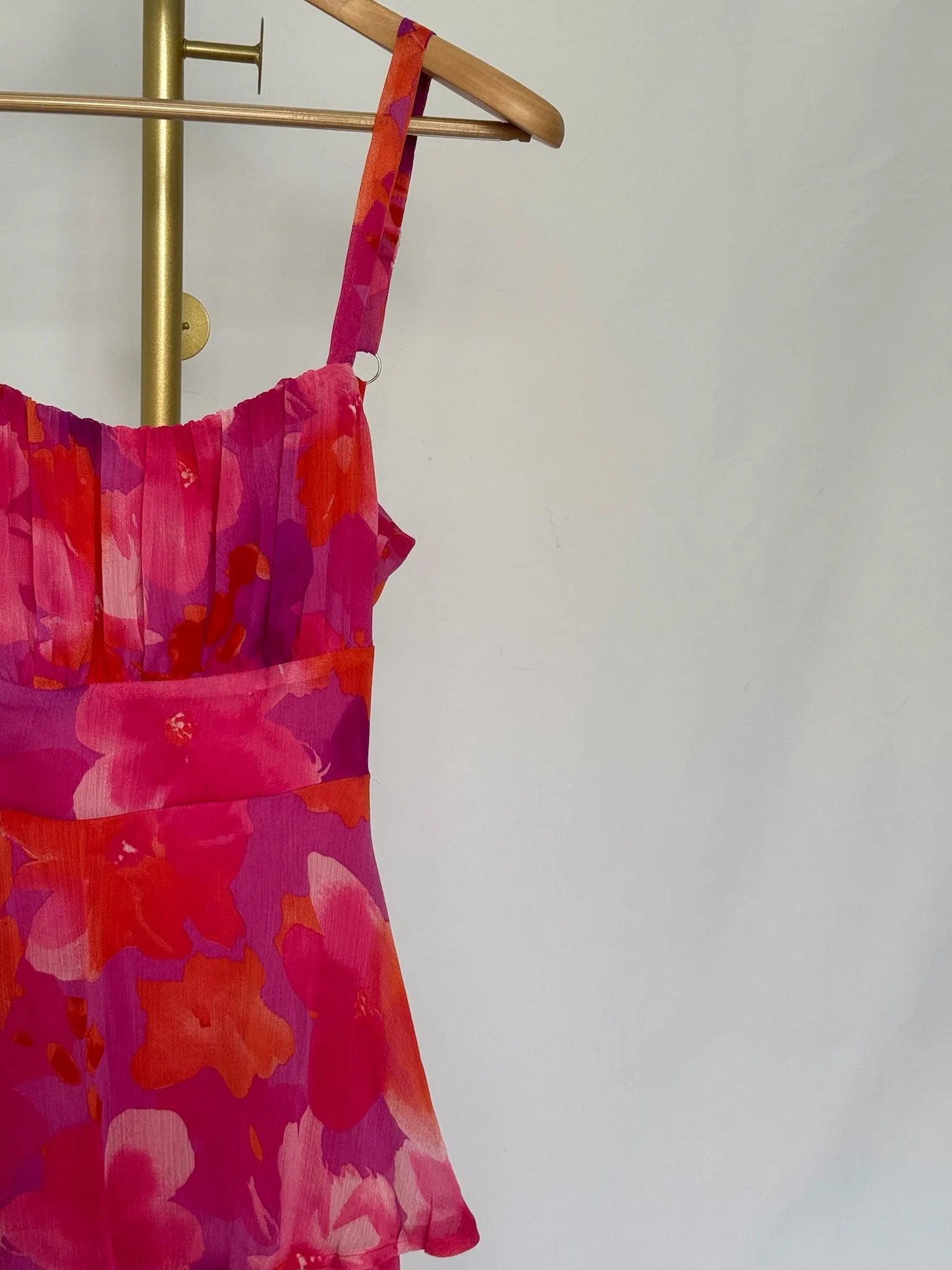 INVITATION Floral Midi Dress