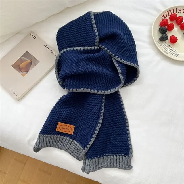 Two-Tone Knit Scarf