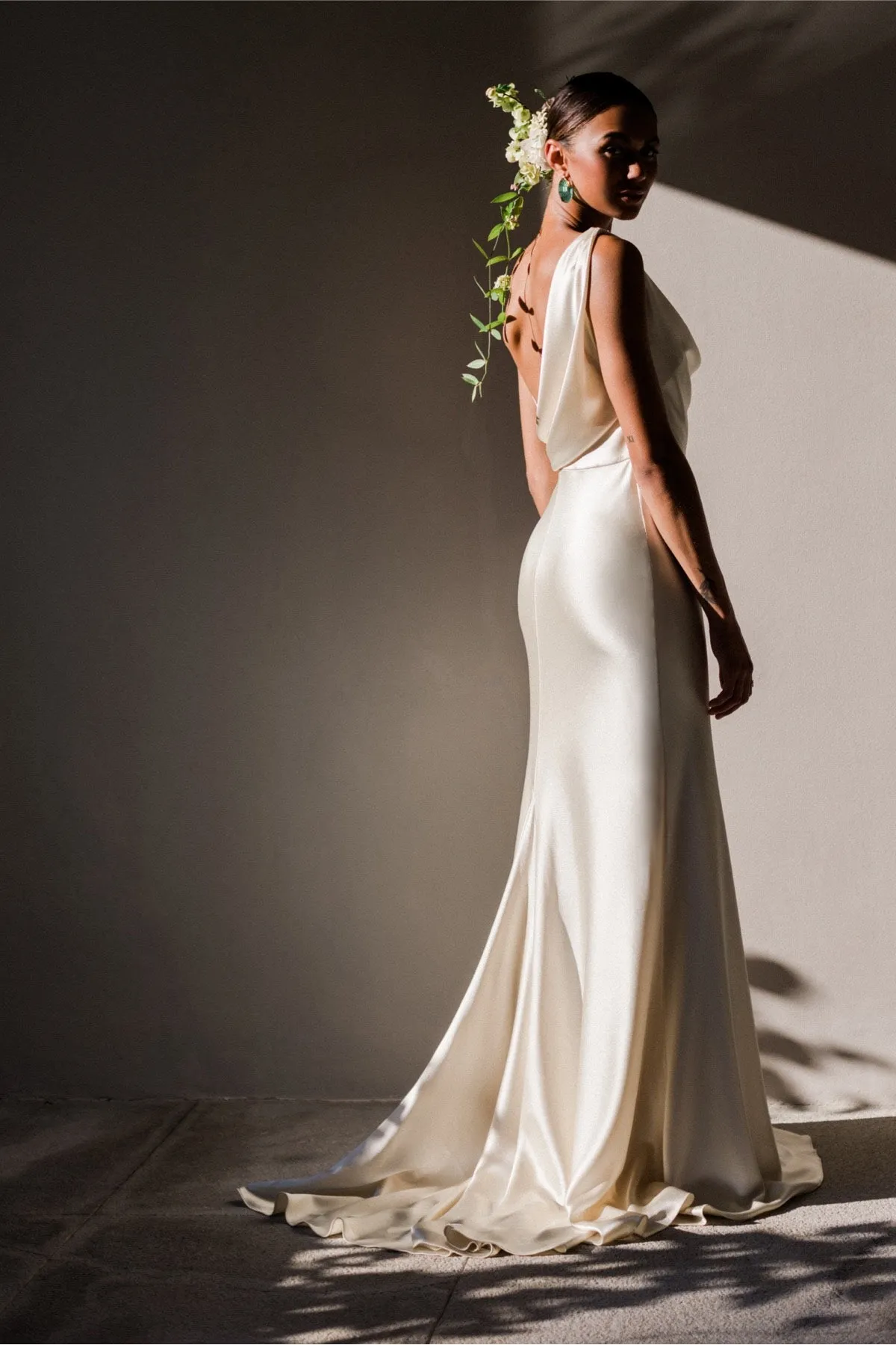 Watters Mirall Gown
